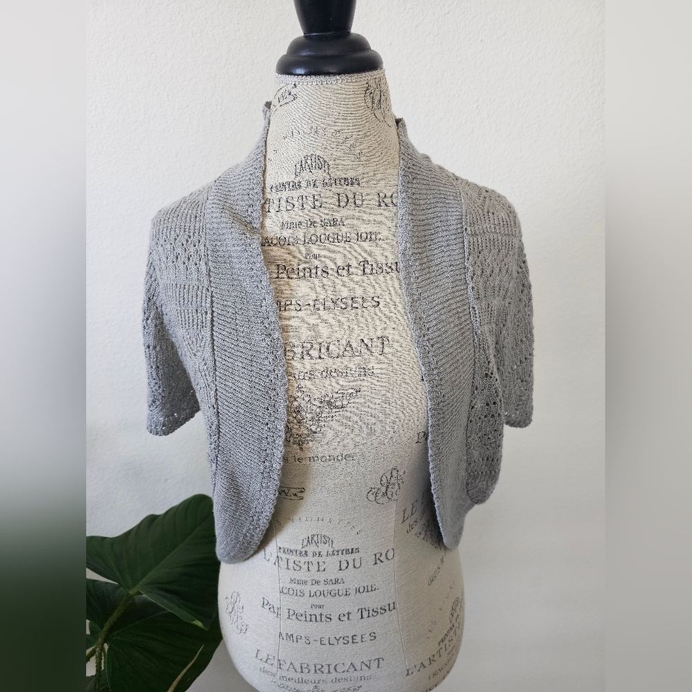 Vintage Y2K "Questions by Say What?" Pointelle Knit Shrug - Heather Gray Cropped